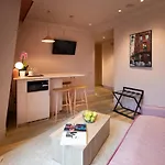 アパートホテル Redstone リガ