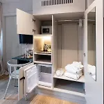 Redstone アパートホテル