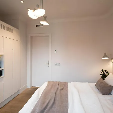 Redstone 4* Riga