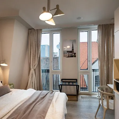 Redstone Lägenhetshotell 4*
