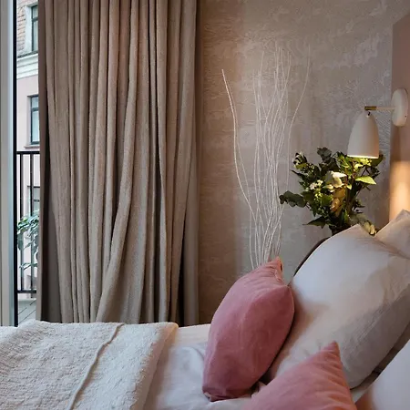 Redstone Hotel apartamentowy Ryga