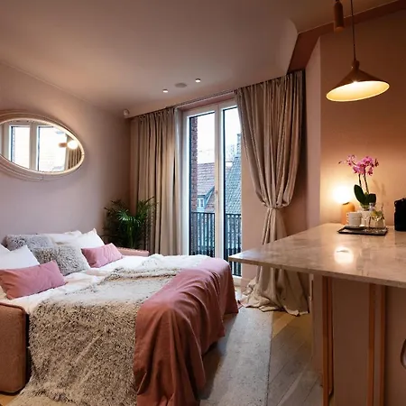 Redstone Hotel apartamentowy Ryga