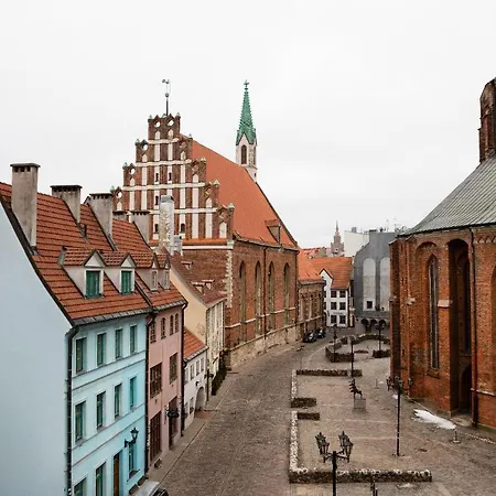 Redstone 4* Riga