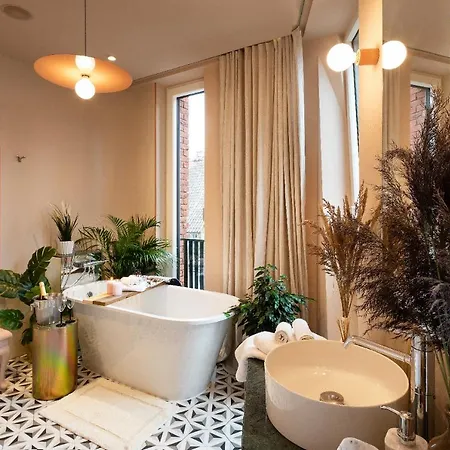 Redstone Hotel apartamentowy