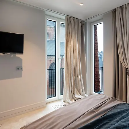 Hotel apartamentowy Redstone 4*