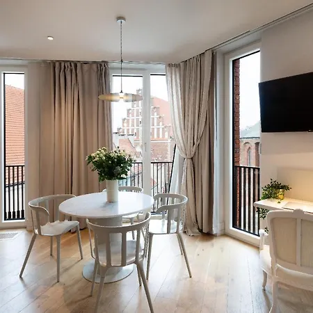 Апарт-отель Redstone