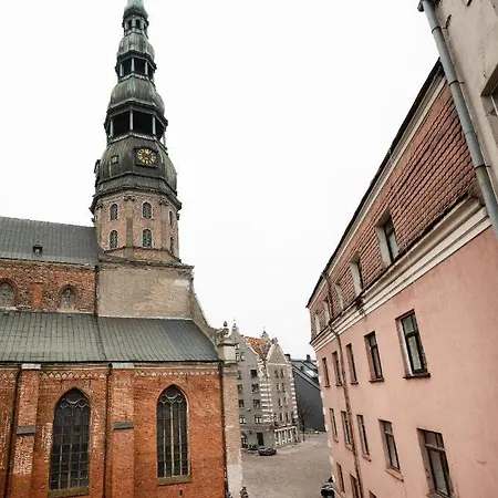 Redstone Апарт-отель