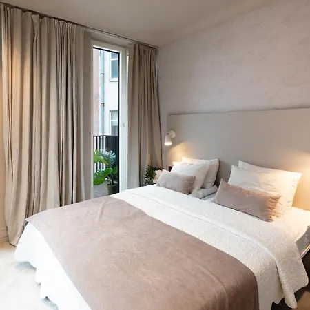 Апарт-отель Redstone 4*